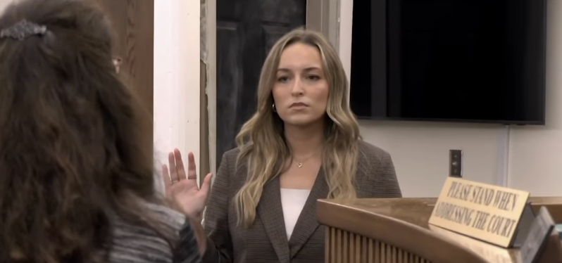 Caleb Flynn's mistress, Alleigha Botner, testifuing for the prosecution | Source: instagram/nbcnightlynews