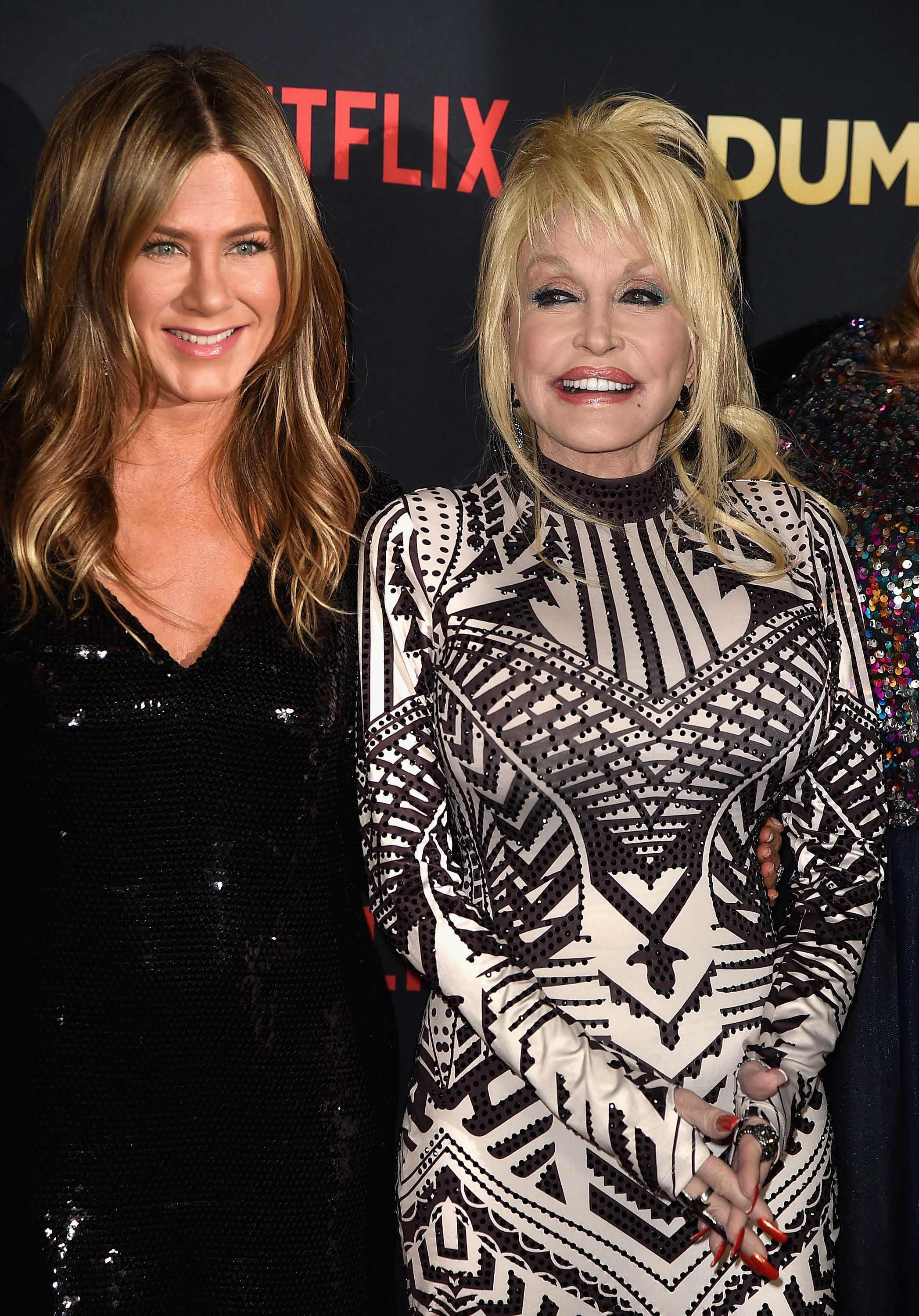 Jennifer Aniston and Dolly Parton at the premiere of Netflix's "Dumplin'" on December 6, 2018 | Source: Getty Images